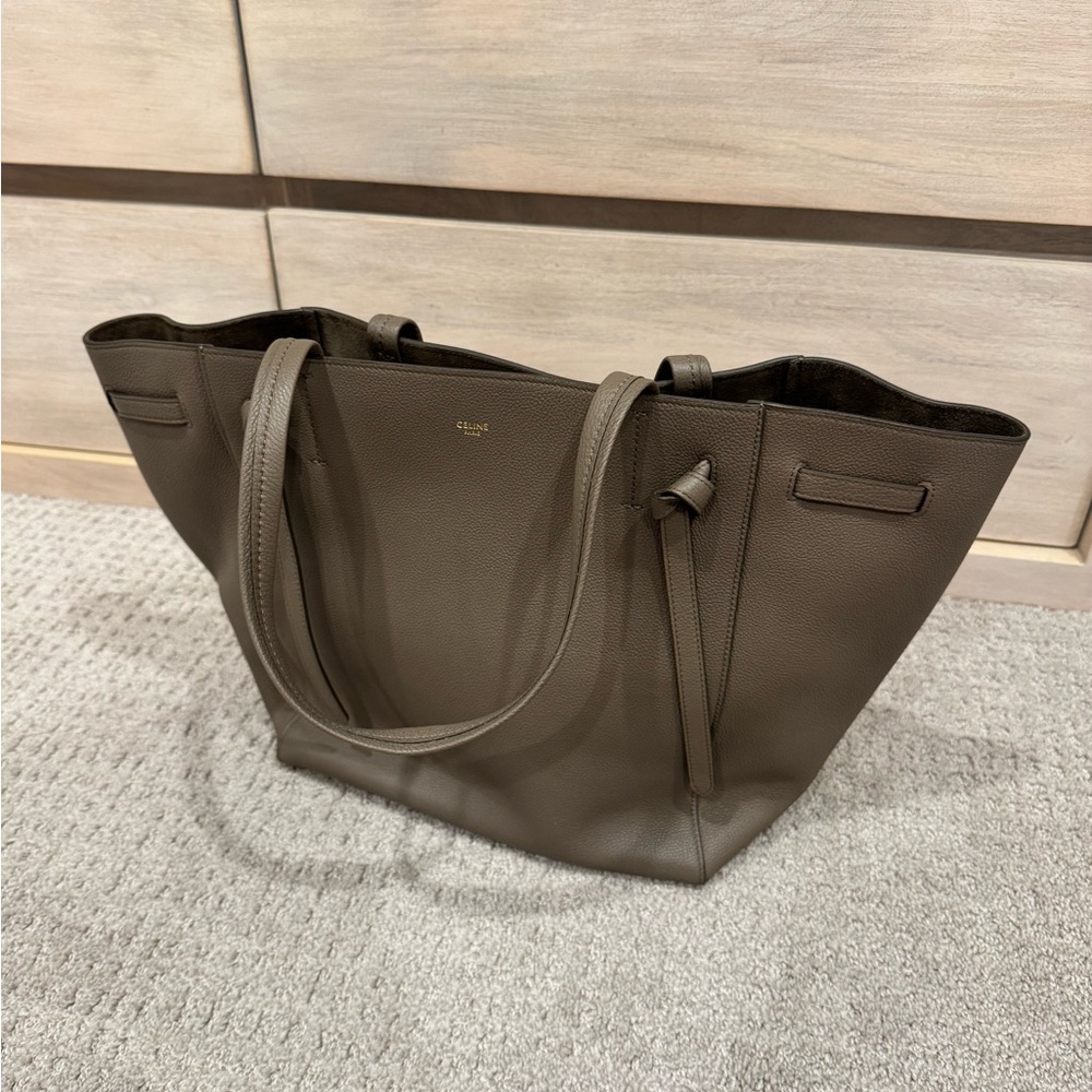 Celine Taupe Leather Cabas Medium Phantom - Picture 4 of 5